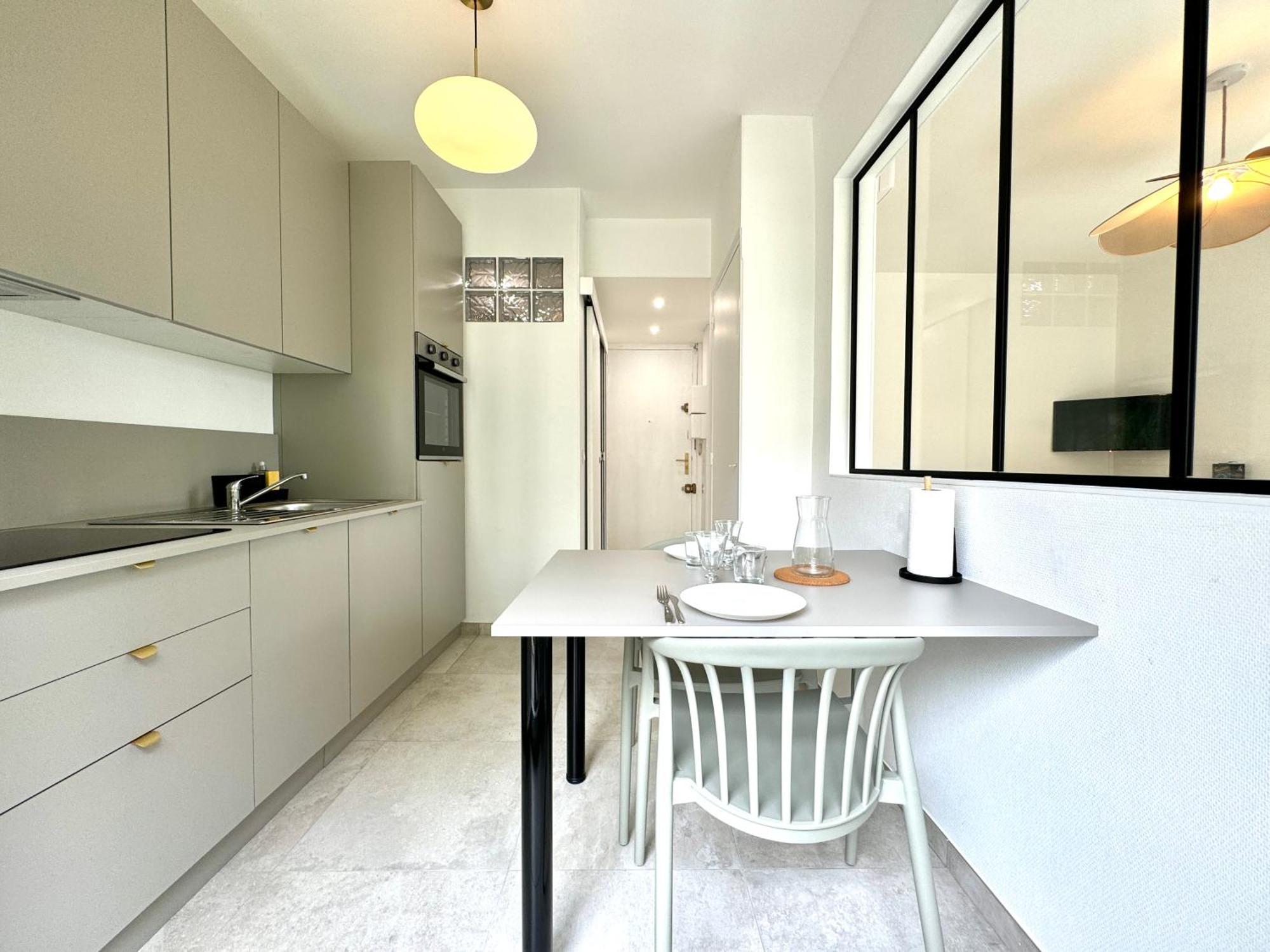 Le Centre-ville Trams Apartment